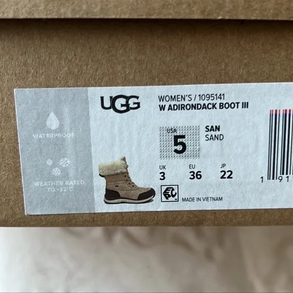 UGG NWT winter rain snow boots - Picture 8 of 8